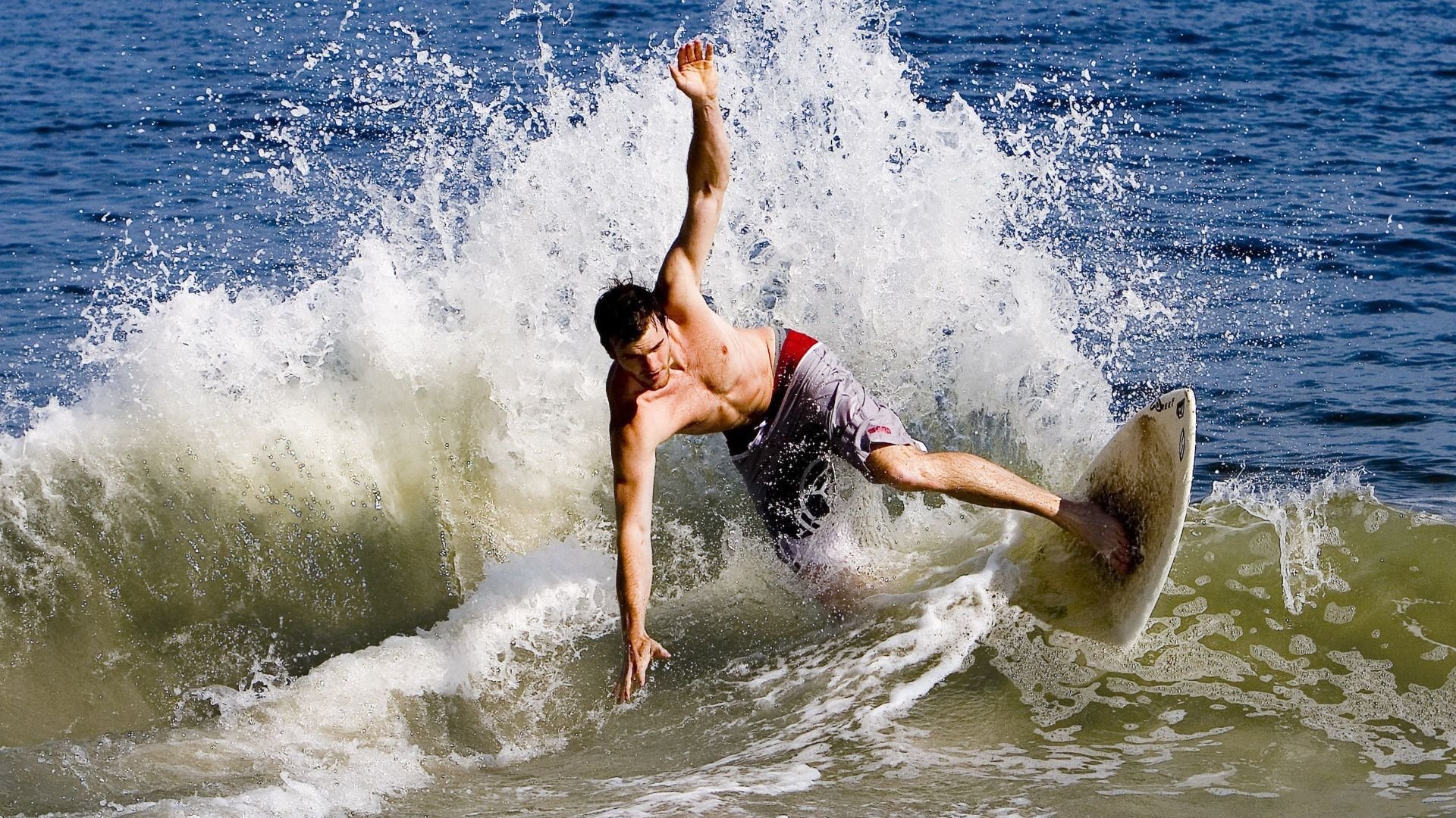 云达不来梅对决波鸿，保级大战分胜负，云达不来梅vs奥格斯堡